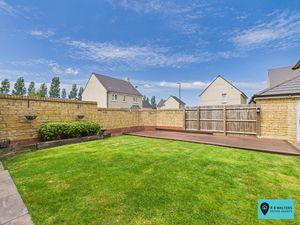 Garden - click for photo gallery